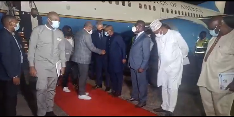 US Congressional delegation arrives in Freetown