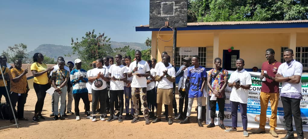 Project 1808 Founder Dr Alhaji Umar N’Jai addresses the opening session of the SciLeadFest2023, flanked by his team and beneficiaries. Friday, January 20, 2023