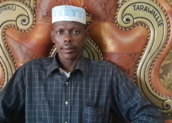 Dr ShekuTarawallie, President of the Traditional Healers Council Sierra Leone. Photo credit, Kemo Cham, ManoReporters.