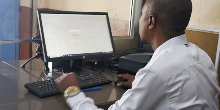 Sierra Leone installs first Migration Information and Data Analysis System
