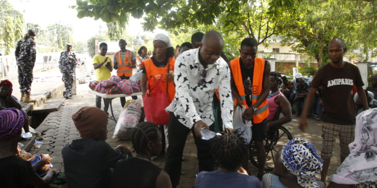 Ansumana Konneh from the Mental Health and Psycho-social Support Directorate in the Ministry of Social Welfare officially launched the 2024 feeding programme of SWSL. Photo credit, Hassam Koroma, ManoReporters.