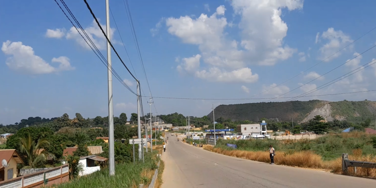 The artificial mountain on the horizon of the sky in Koidu Town. Photo credit, Kemo Cham, ManoReporters.