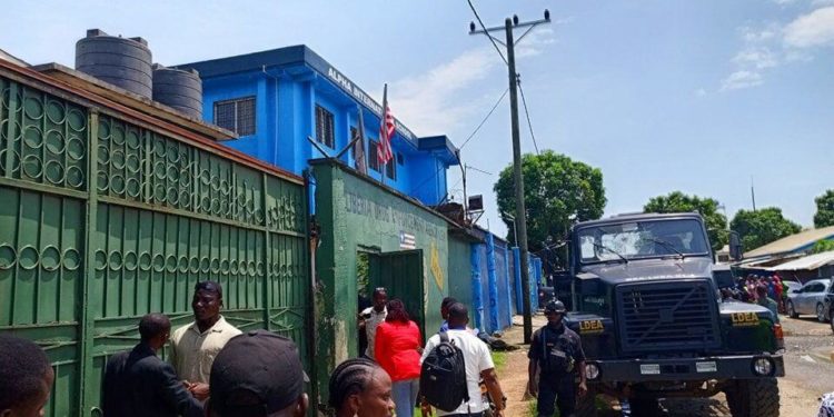 The headquarters of the LDEA was in total chaos on Monday when DG Abraham Kromah faced-off with his Deputy for Operations, Hassan Fadiga. Image, Liberian Observer