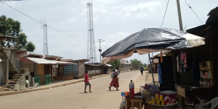 A street in Pujehun township. Image, Brima Sannoh, ManoReporters