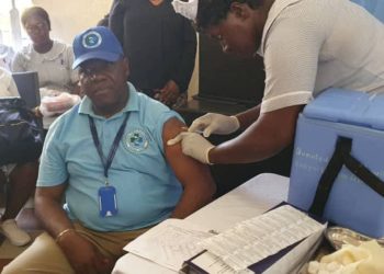 National Public Health Agency Executive Director Prof. Foday Sahr is among the first people to get a shot of the vaccine. Image, NPHA