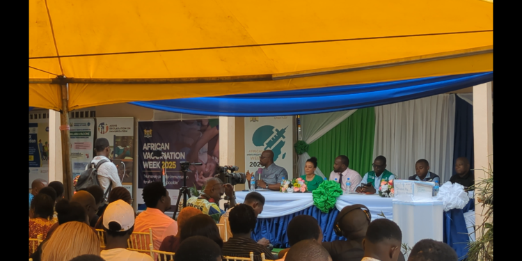 Officials say young people can be a critical voice in the fight against mis and disinformation in promoting vaccine uptake. Image, Kemo Cham, ManoReporters.