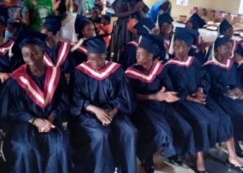 21 young mothers graduated from vocational training programs in tailoring, hairdressing and auto mechanics in Bo, thanks to the support of the Movement for Education and Advocacy Network Sierra Leone (MEAN-SL). Image, Joseph K.B Morison, ManoReporters.