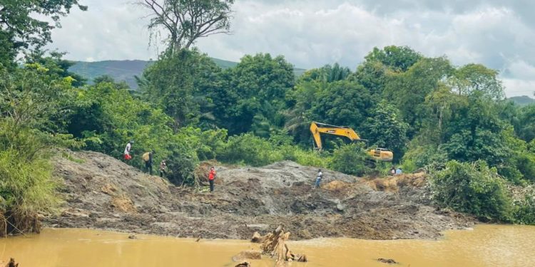 According to EPA-SL, in the last five months of 2026 alone, it has launched nationwide crackdown, leading to the destruction of nearly 200 illegal mining dredges across multiple river systems in several districts. Image, EPA-SL.
